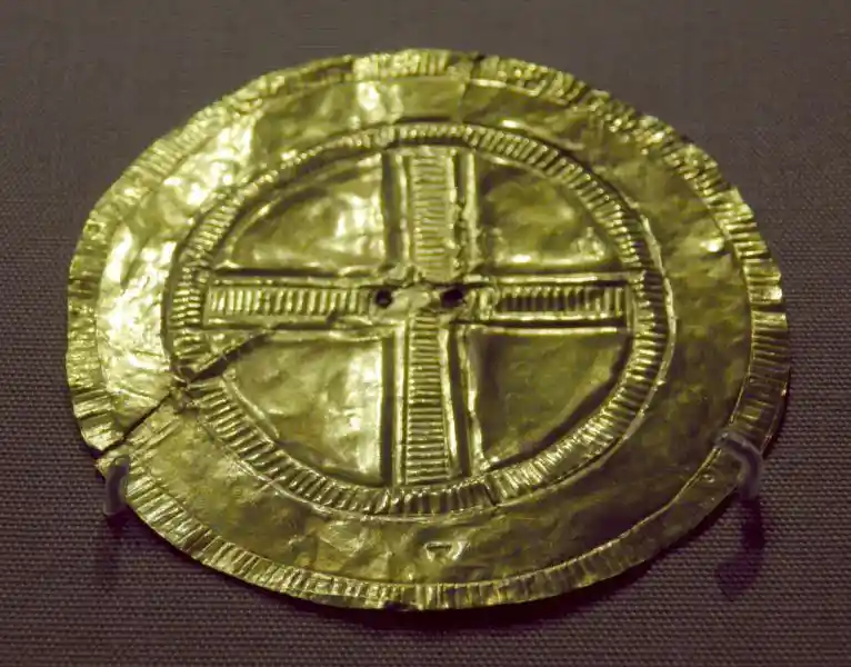 Solar disc, sun disc, solar cross, gold sheet